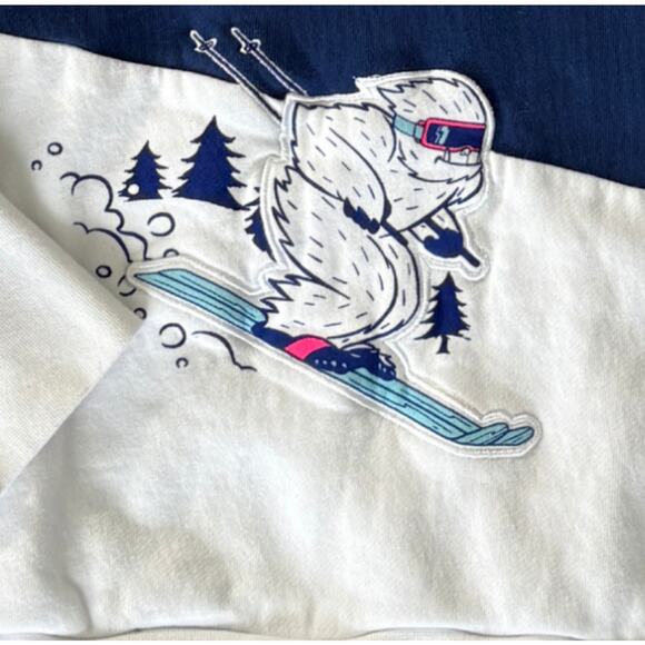 Disney Parks Expedition Everest Yeti Ski 1/4 Zip Fleece Sweatshirt M NWT Gift - Picture 2 of 10